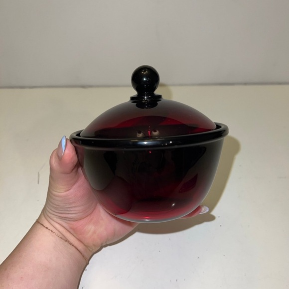 Arcoroc France Cocoon Ruby Sugar Bowl with Lid w/Round Handle - Picture 3 of 8